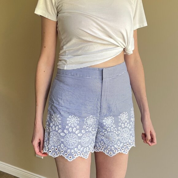 Club Monaco, Scalloped Floral Eyelet shorts, Blue & White Stripe, Size 6 - 8 - Picture 1 of 7
